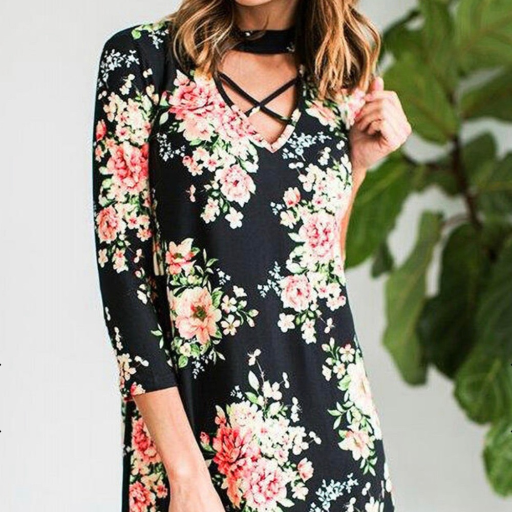 Beautiful Floral Criss-Cross Halter‎ Dress, Size M